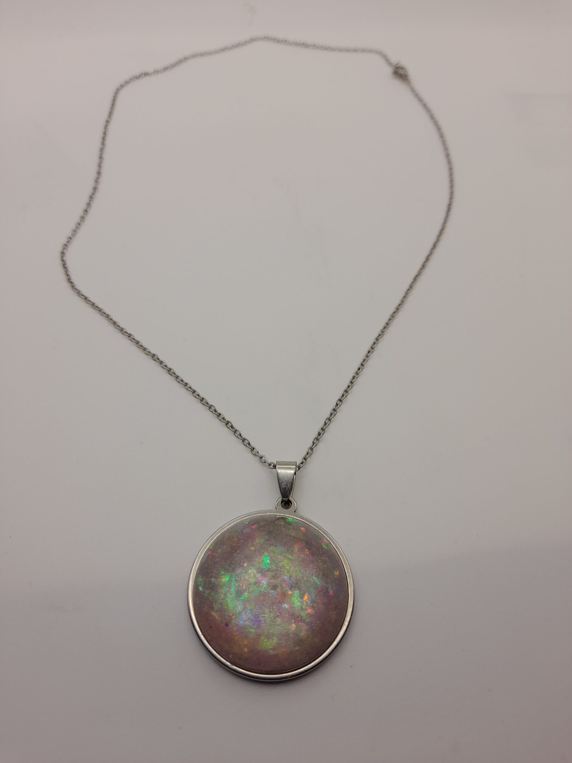 Blush Shimmer Pendant - Image 3